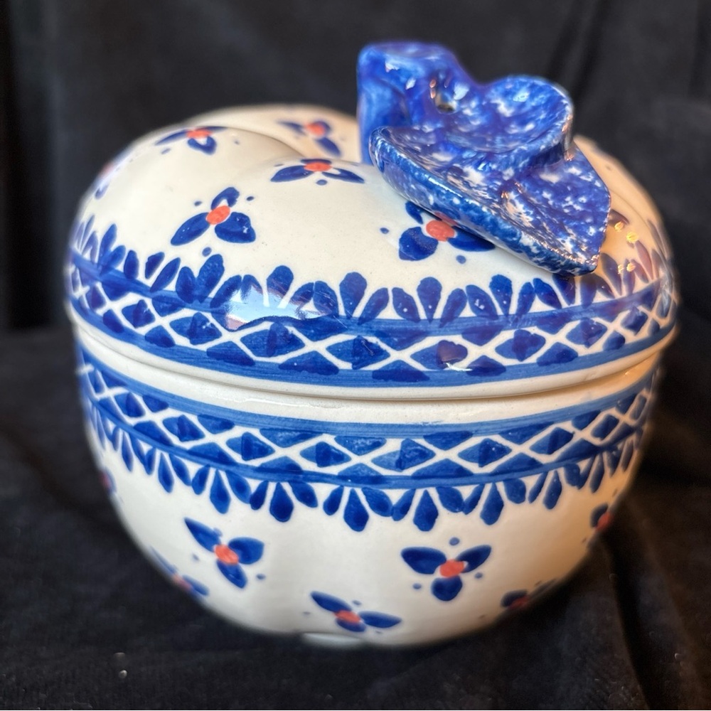 Wiza Polish Pottery Covered Apple Lid Dish Ceramic Container
